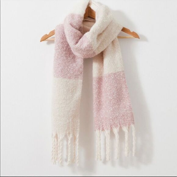 Gentle Fawn Huntington Long Scarf - Picture 1 of 4